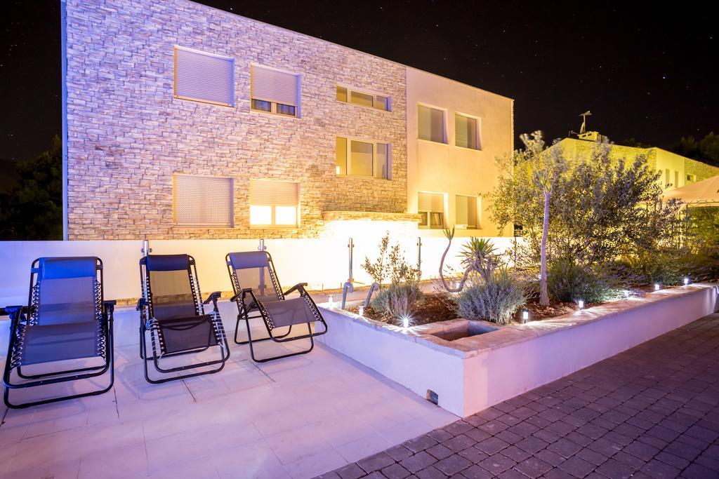 Apartment Falcon Stari Grad  Rom bilde