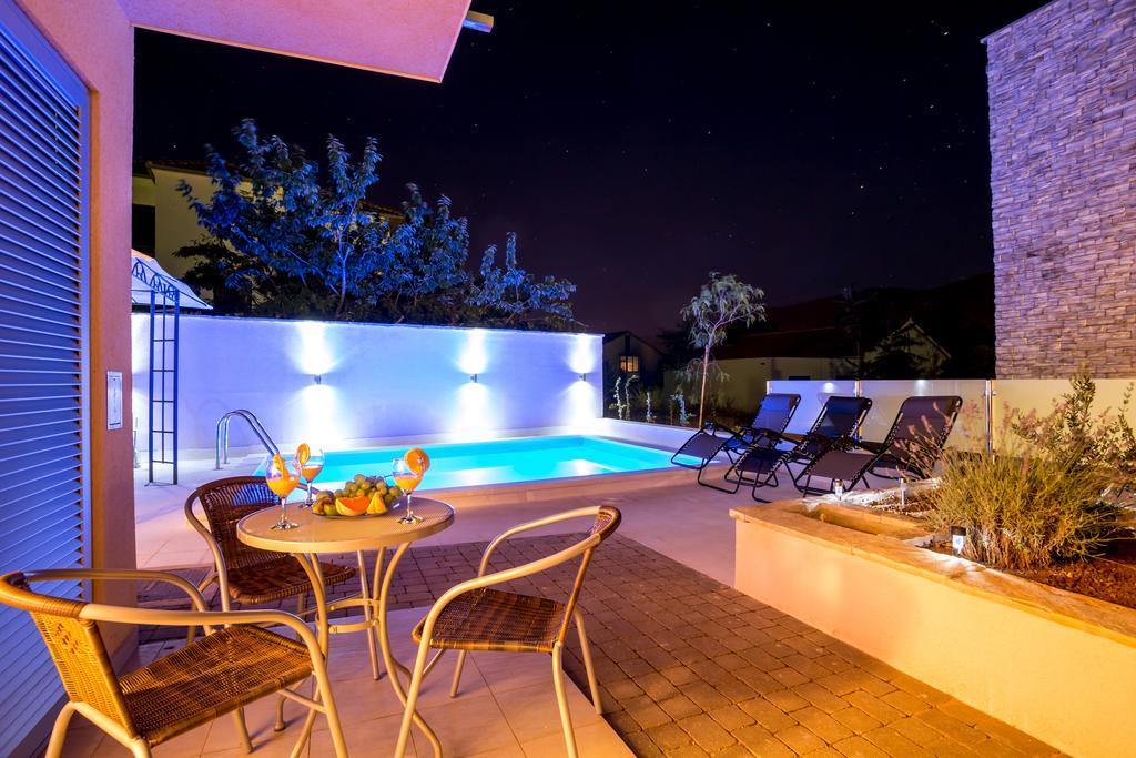 Apartment Falcon Stari Grad  Rom bilde