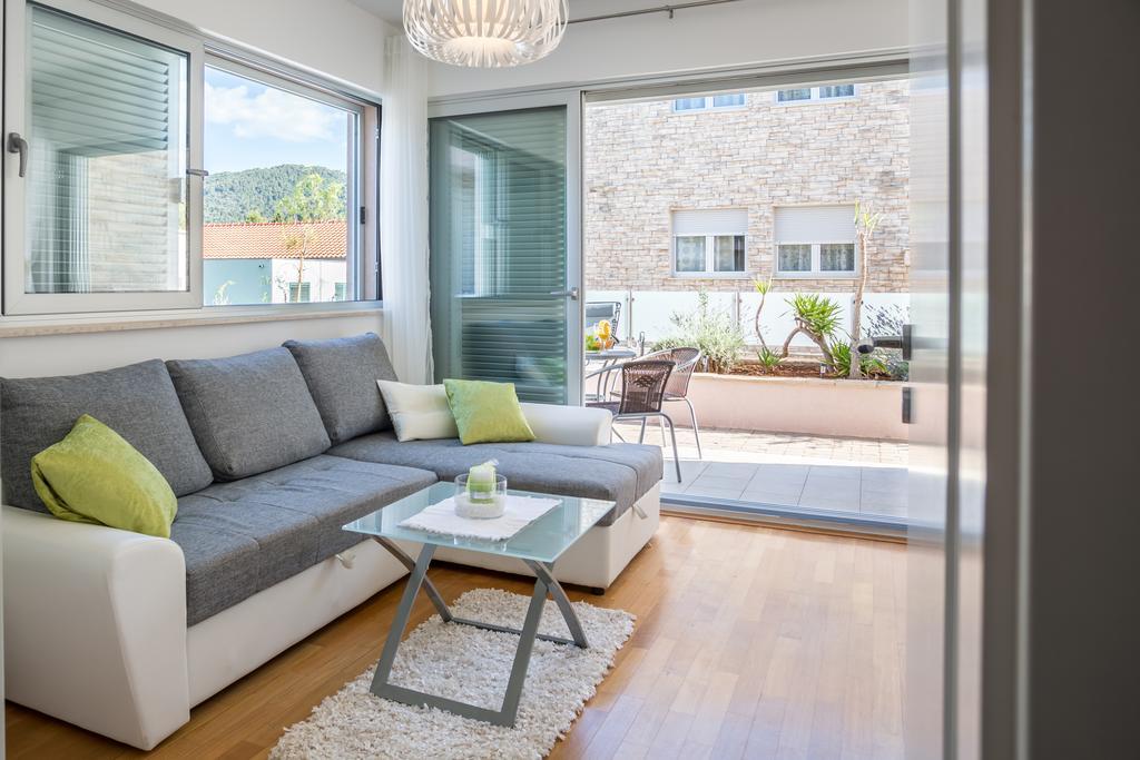 Apartment Falcon Stari Grad  Rom bilde