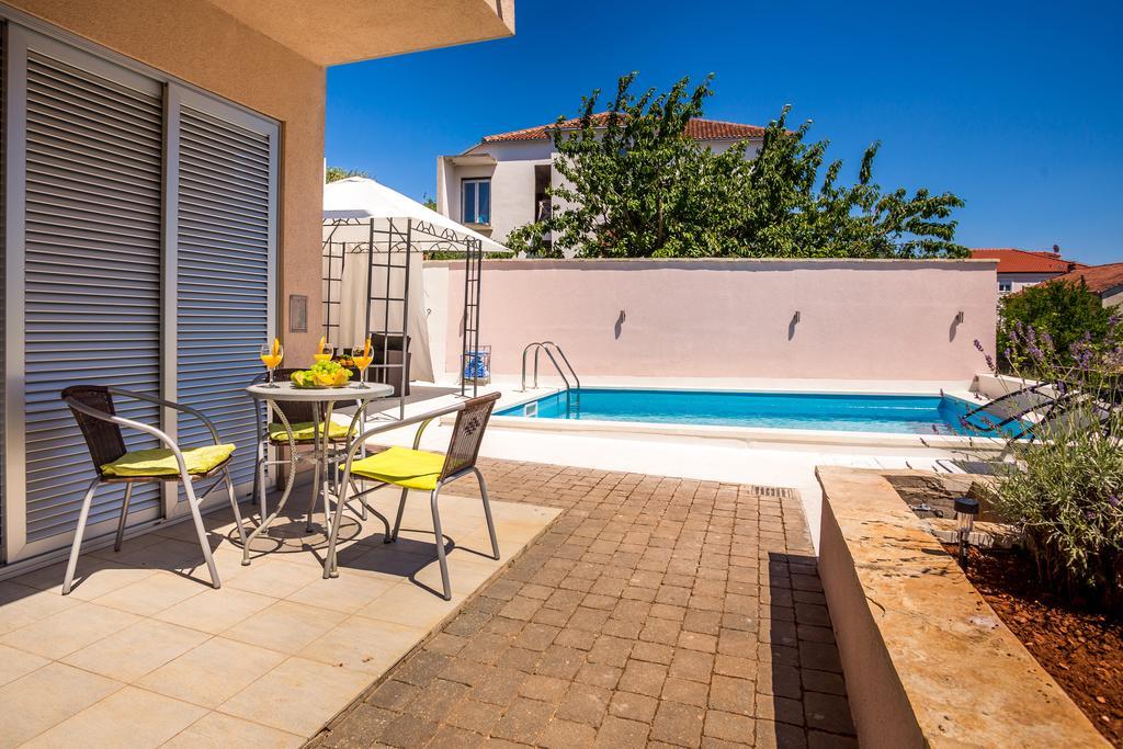 Apartment Falcon Stari Grad  Rom bilde